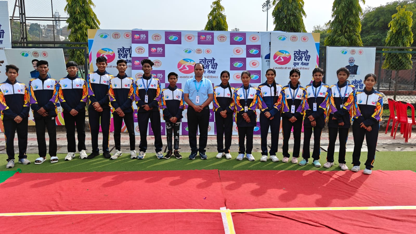 खेलो एमपी यूथ गेम्स में मंडला जिले के पिट्टू खिलाड़ियों ने सिल्वर मेडल जीते