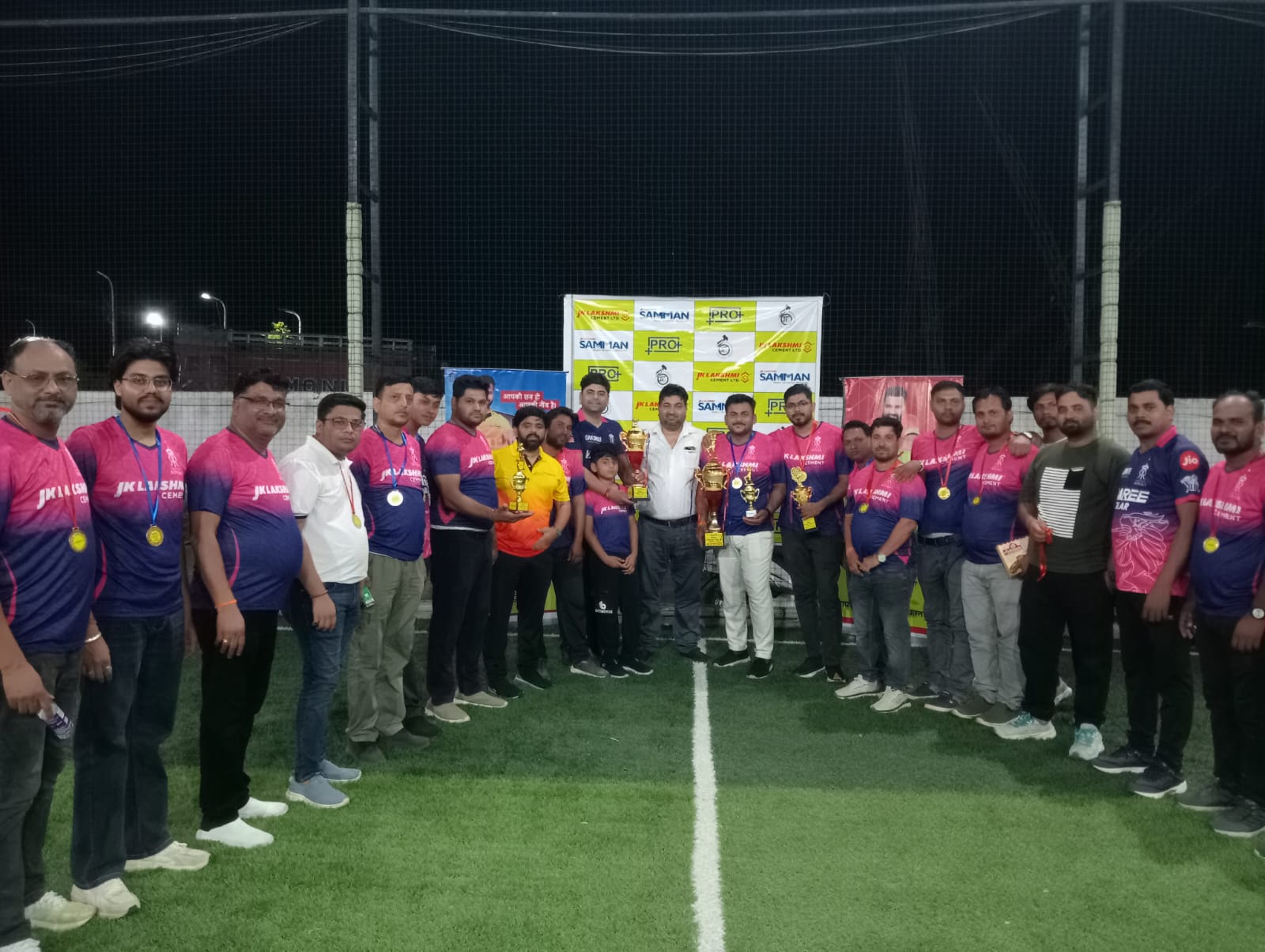 जेके लक्ष्मी सीमेंट द्वारा प्रोफेशनल इंजीनियर्स एवं डीलर्स के बीच प्रथम ‘जेके लक्ष्मी प्रो प्लस क्रिकेट टूर्नामेंट 2026 संपन्न