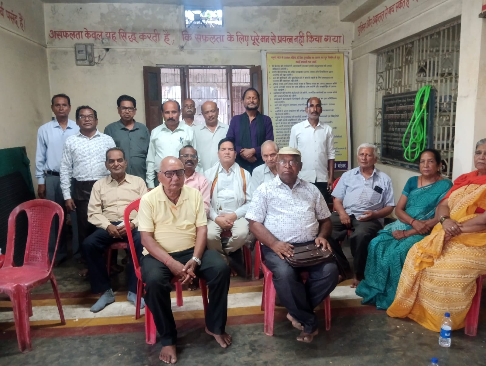 प्रोग्रेसिव पेंशनर एसोसिएशन की विशेष बैठक संपन्न, नवीन पेंशनरों का सम्मान