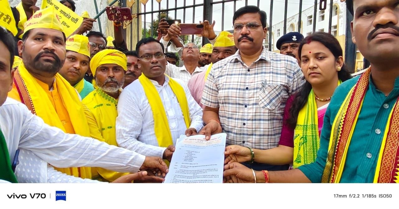जहरीली शराबकांड के खिलाफ गोंडवाना का विरोध प्रदर्शन